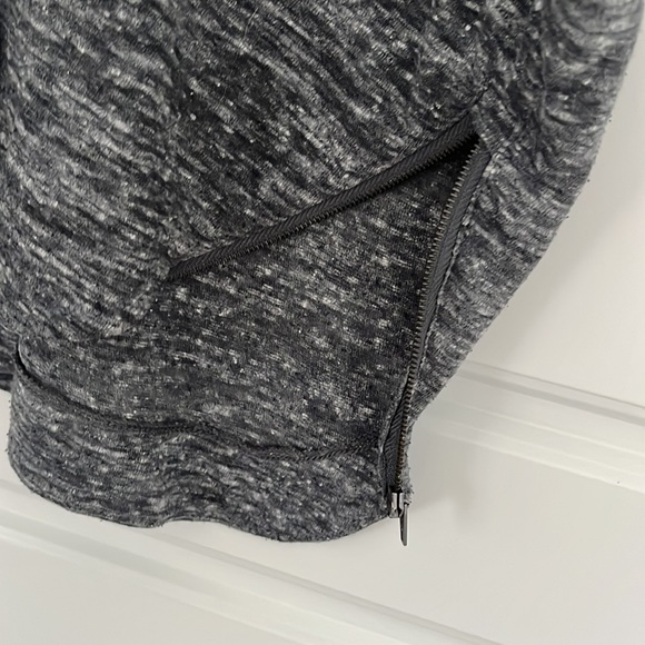 CLUB MONACO Grey Loose fit T - Picture 3 of 5